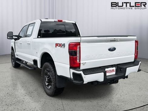 Used 2024 Ford F250 Lariat w/ Lariat Ultimate Package AWD/4WD image 4