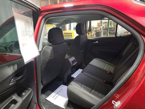 Used 2022 Chevrolet Equinox LT image 9