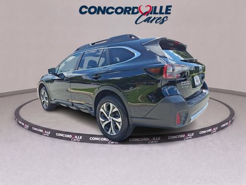 Certified 2022 Subaru Outback Limited w/ Popular Package #2 AWD/4WD image 5