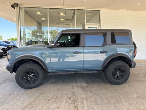 Used 2022 Ford Bronco Wildtrak AWD/4WD image 3