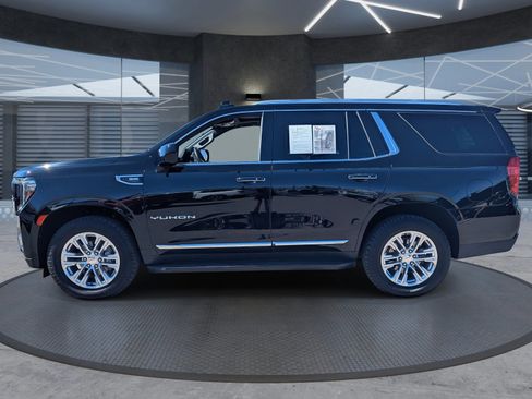 Used 2023 GMC Yukon SLT image 3