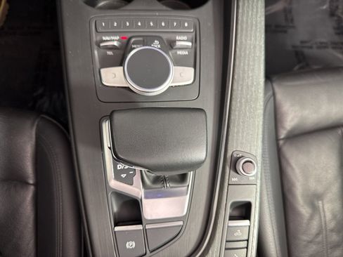 Used 2018 Audi A5 2.0T Premium image 32