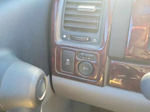 Used 2011 Honda CR-V EX image 18