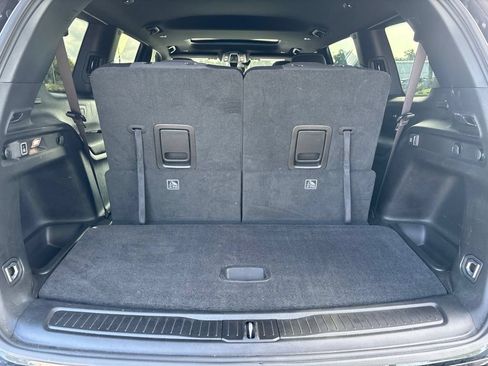 Used 2025 Jeep Grand Cherokee L Laredo w/ Luxury Tech Group I AWD/4WD image 12
