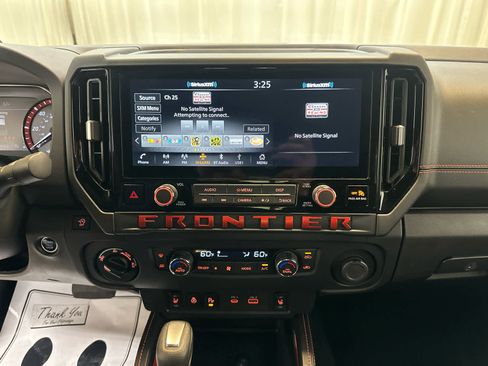 Certified 2025 Nissan Frontier PRO-4X w/ Pro Convenience Package AWD/4WD image 5