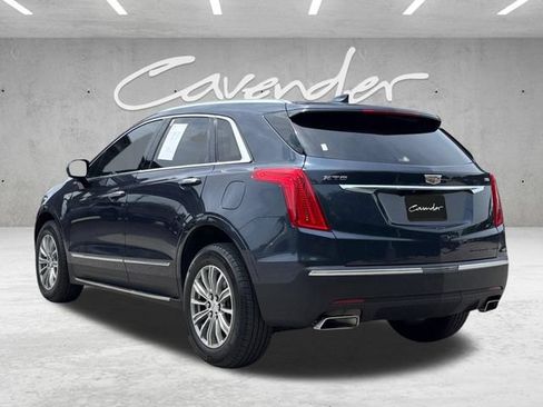 Used 2018 Cadillac XT5 Luxury w/ Driver Awareness Package FWD image 17