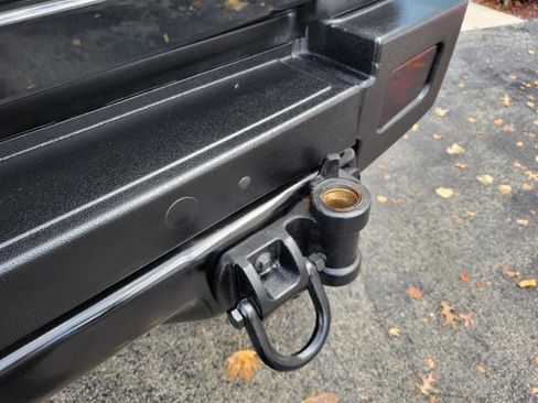 Used 2005 HUMMER H2 SUT w/ Preferred Equipment Group image 54