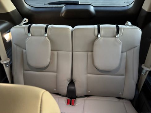 Used 2022 Ford Explorer Platinum w/ Equipment Group 601A image 35