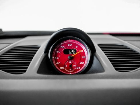 Certified 2019 Porsche 911 GT3 RS image 17