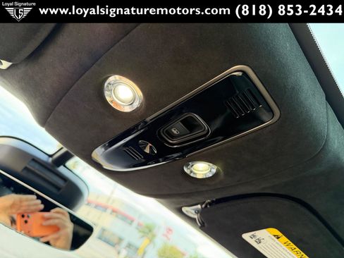 Used 2021 Aston Martin DBX image 34