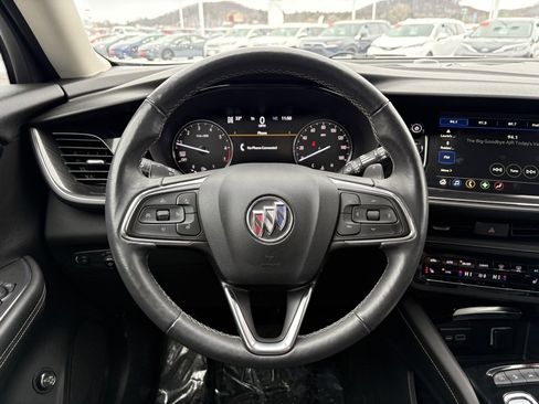 Used 2023 Buick Envision Essence image 21
