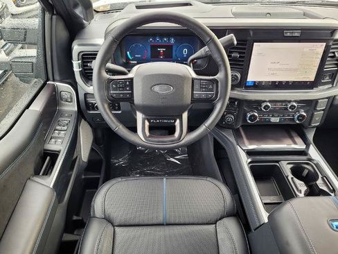 New 2026 Ford F250 Platinum w/ Tremor Off-Road Package AWD/4WD image 32