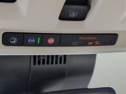 Used 2023 GMC Yukon XL Denali image 20