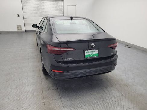 Used 2024 Volkswagen Jetta SE FWD image 6