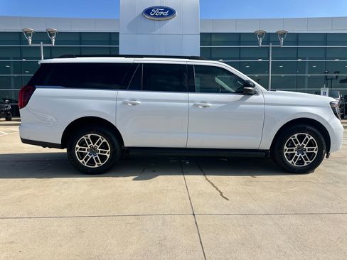 New 2025 Ford Expedition Max Active image 6