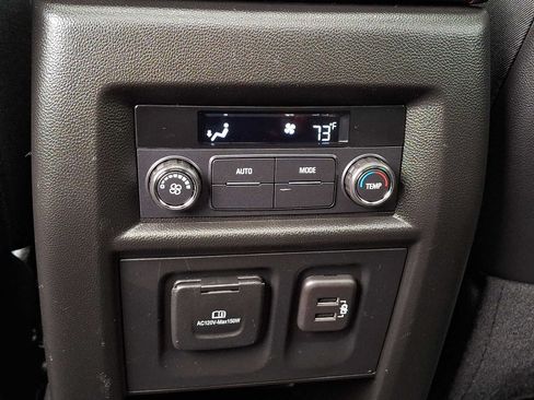 Used 2024 Chevrolet Traverse RS AWD/4WD image 13