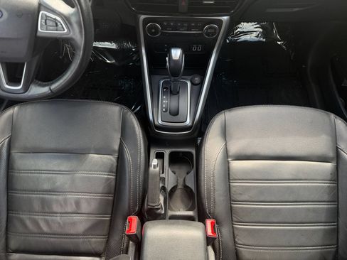 Used 2018 Ford EcoSport Titanium FWD image 13