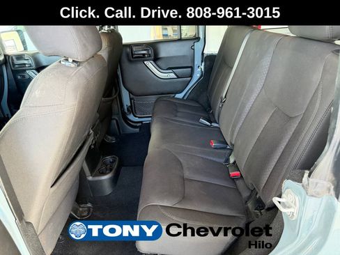 Used 2014 Jeep Wrangler Unlimited Sport w/ Quick Order Package 24S AWD/4WD image 11