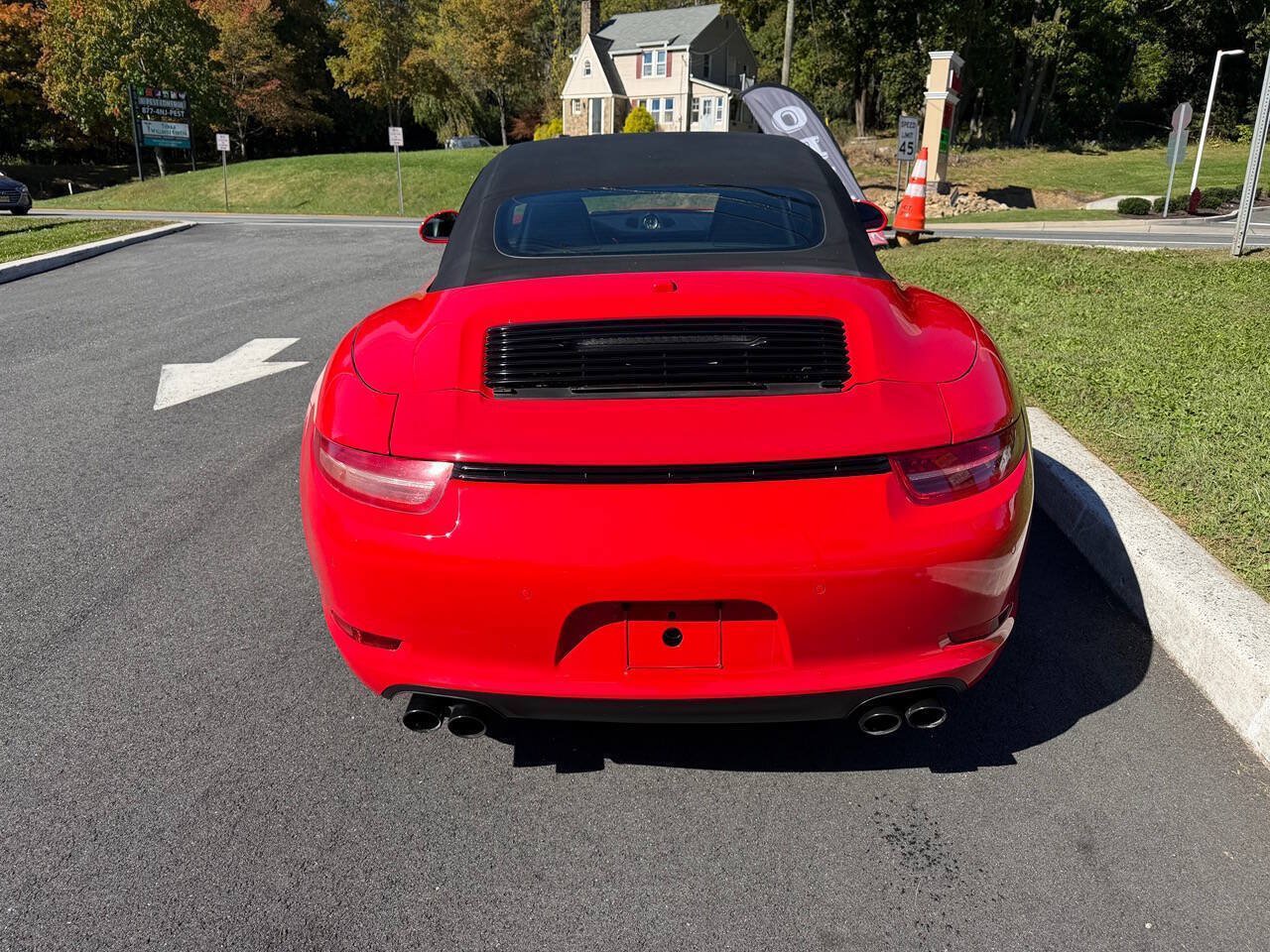 Used 2015 Porsche 911 Cabriolet image 4