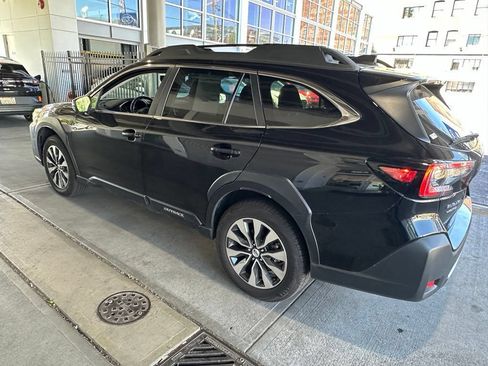 Certified 2024 Subaru Outback Limited AWD/4WD image 5