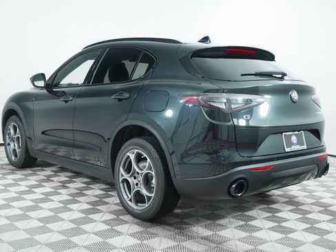 New 2025 Alfa Romeo Stelvio Sprint image 8