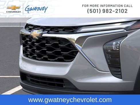 New 2026 Chevrolet Trax LS image 13