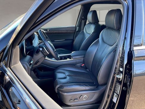 Used 2024 Hyundai Palisade Calligraphy image 21