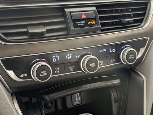 Used 2020 Honda Accord LX image 29