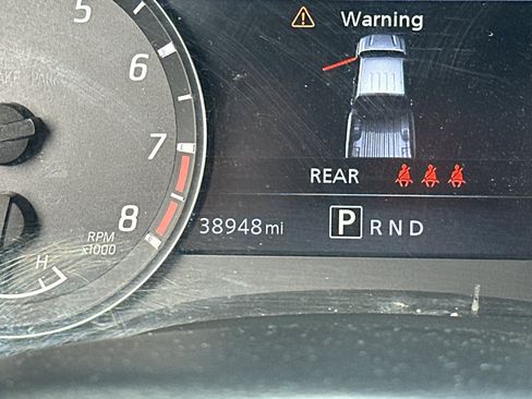 Used 2023 Nissan Frontier SV w/ Midnight Edition Package RWD image 25