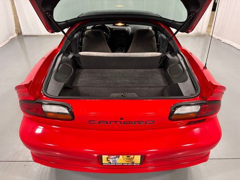 Used 2001 Chevrolet Camaro Z28 w/ Preferred Equipment Group 2 image 26
