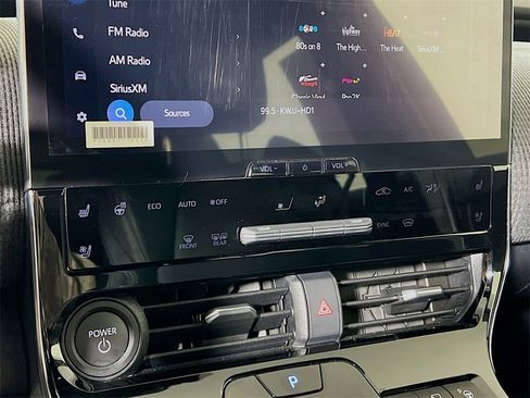 Used 2023 Subaru Solterra AWD image 14