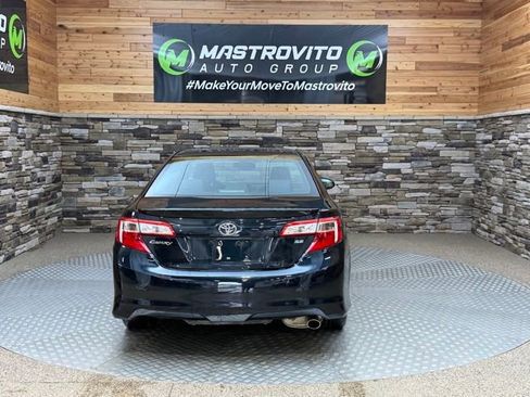 Used 2013 Toyota Camry SE FWD image 8