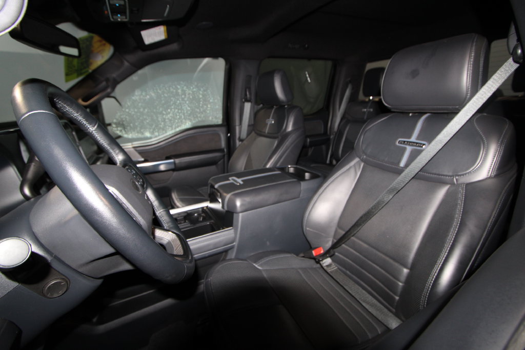 Used 2025 Ford F250 Platinum AWD/4WD image 4