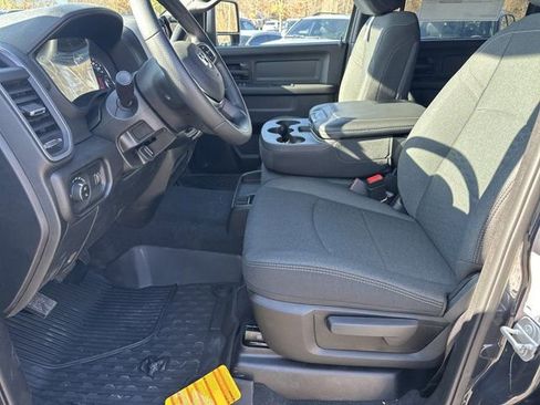 New 2026 RAM 3500 Tradesman image 9