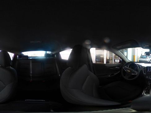 Used 2024 Chevrolet Malibu LT image 42