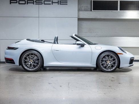 Certified 2024 Porsche 911 Carrera w/ Premium Package RWD image 9