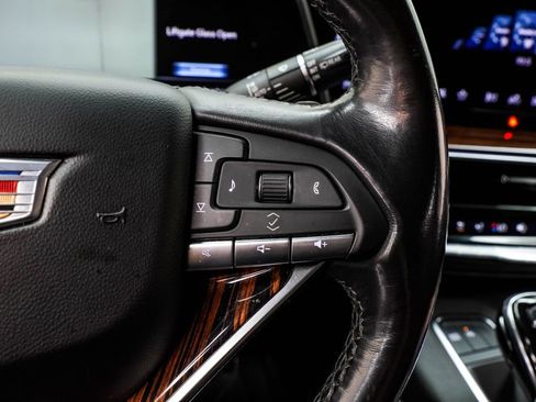 Used 2021 Cadillac Escalade Luxury RWD image 40
