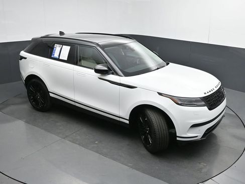Used 2025 Land Rover Range Rover Velar S image 40