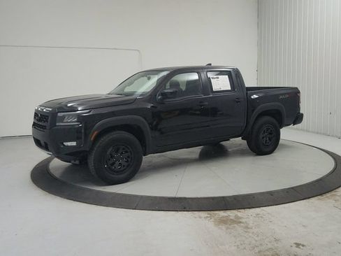 Used 2026 Nissan Frontier PRO-4X AWD/4WD image 4