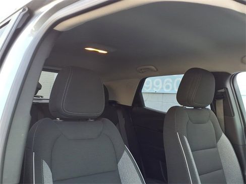 Used 2023 Chevrolet TrailBlazer LT image 22