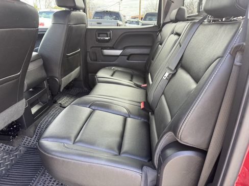 Used 2018 Chevrolet Silverado 1500 LTZ Z71 image 22