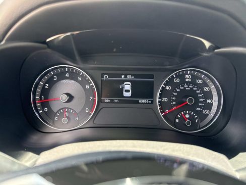 Used 2022 Kia Forte LXS w/ LXS Technology Package FWD image 36