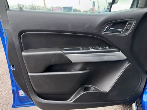 Used 2018 Chevrolet Colorado ZR2 image 9