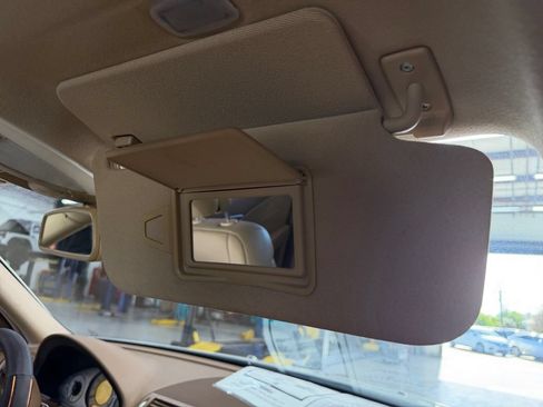 Used 2007 Mercedes-Benz E 350 Sedan image 27
