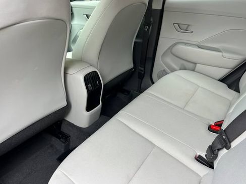 Used 2024 Hyundai Kona SEL FWD image 15