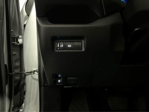 Used 2024 Toyota RAV4 LE AWD/4WD image 16