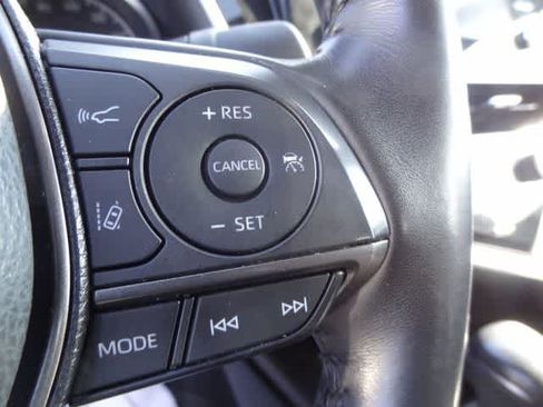 Used 2023 Toyota Camry SE w/ Cold Weather Package FWD image 15