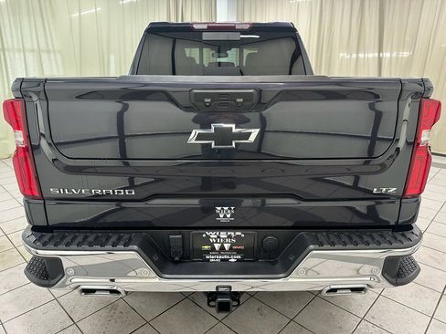Used 2023 Chevrolet Silverado 1500 LTZ w/ LTZ Premium Package image 8