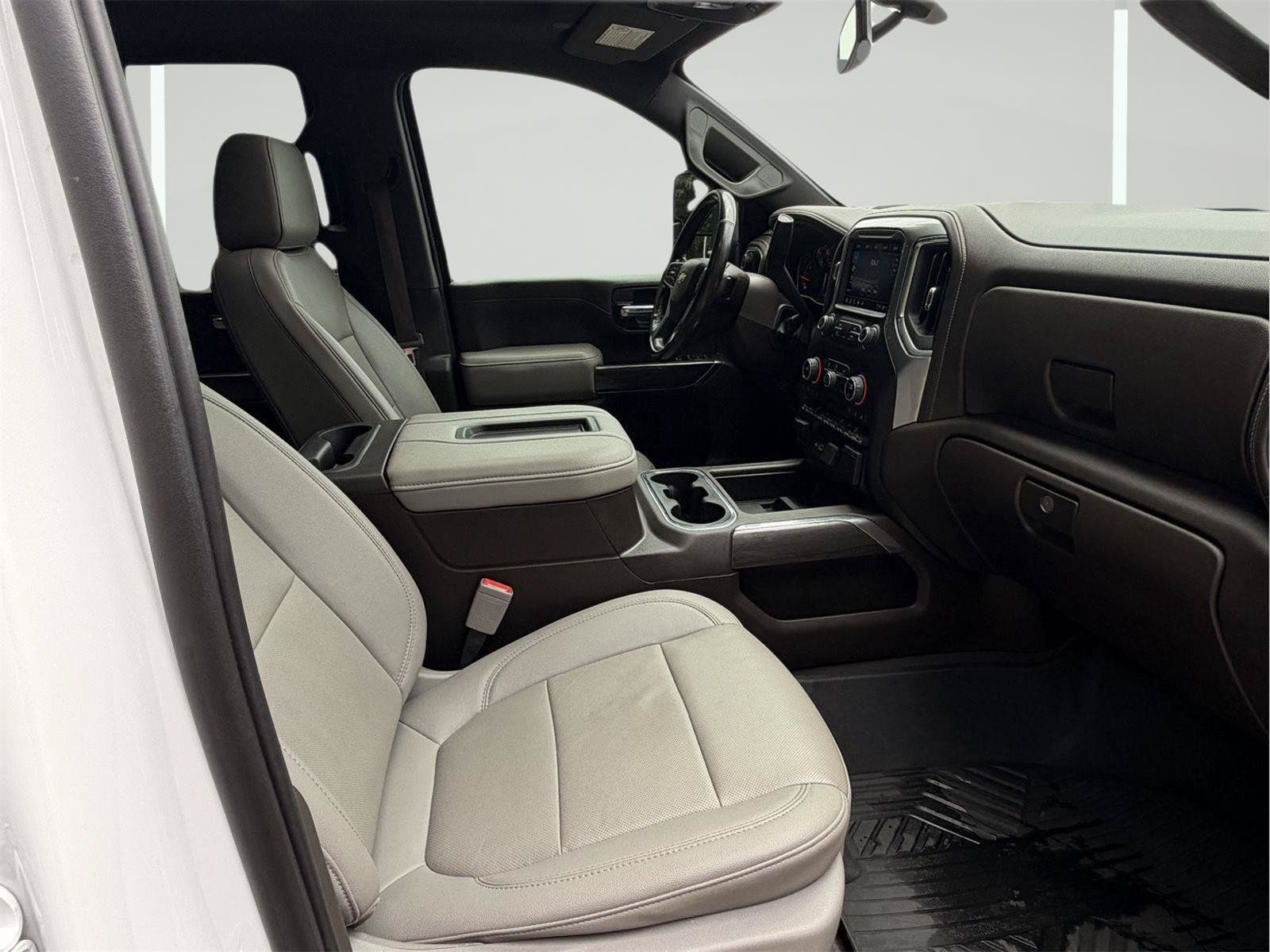 Used 2022 Chevrolet Silverado 2500 LTZ w/ LTZ Convenience Package AWD/4WD image 38