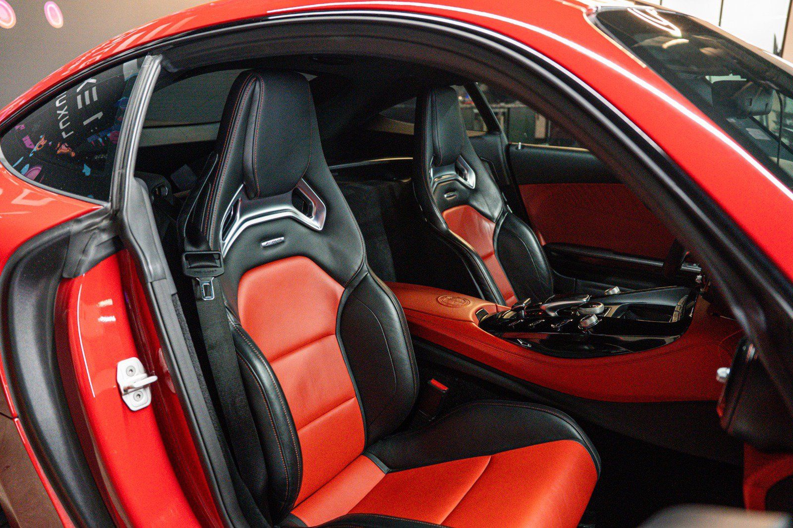 Used 2016 Mercedes-Benz AMG GT S image 11